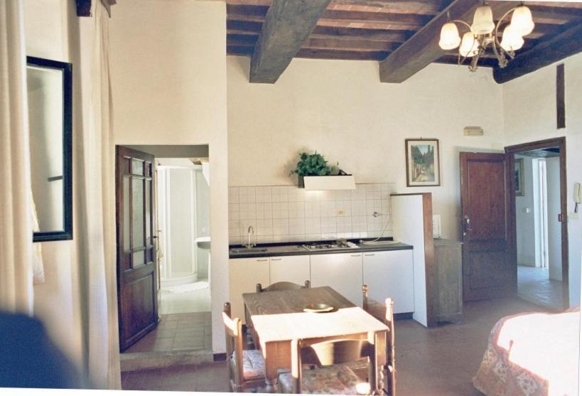 Agriturismo Il Palazzaccio Villa Galliano Habitación foto